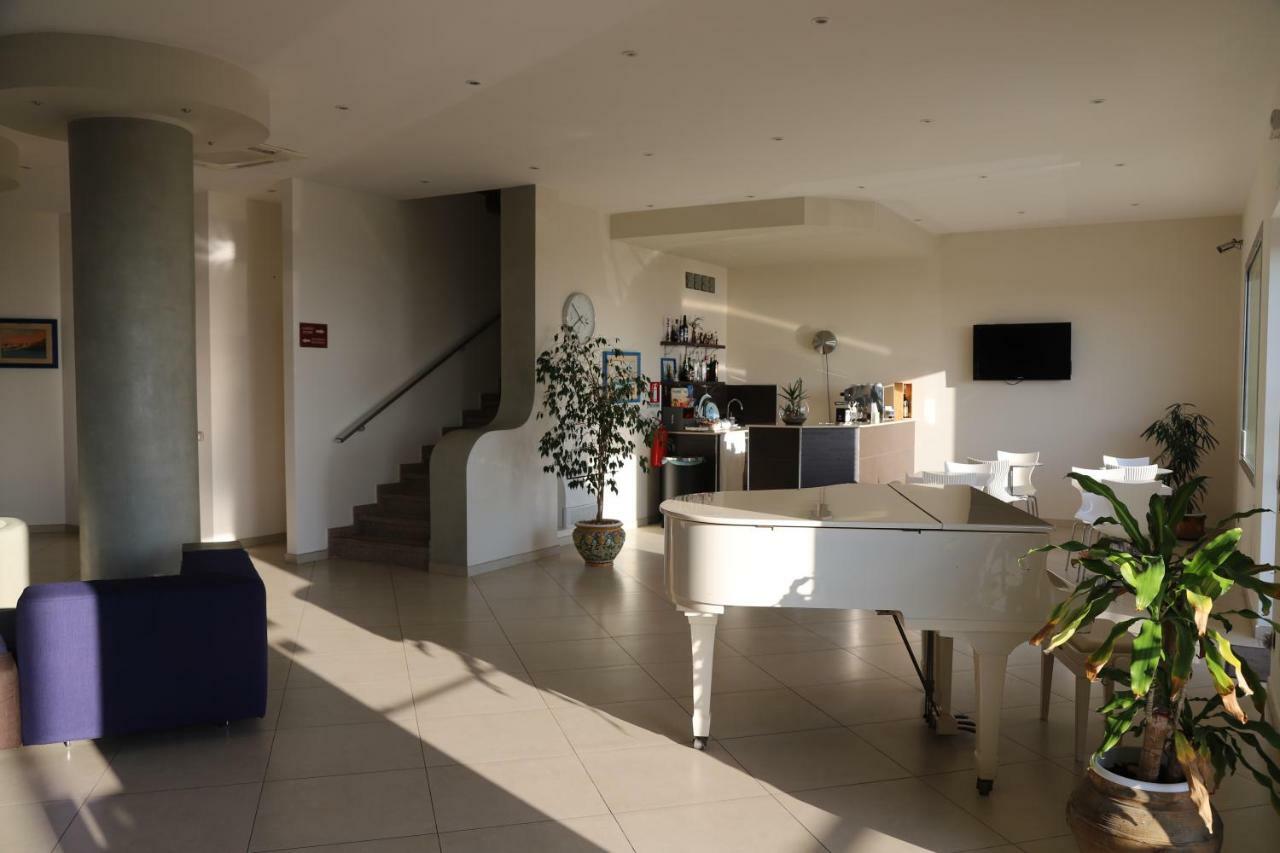 Hotel Celeste Marzamemi Ngoại thất bức ảnh